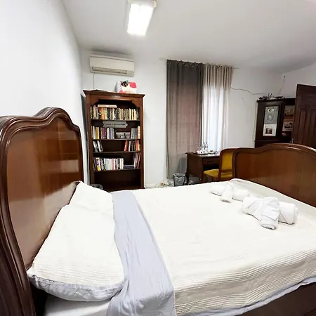 Hotel Beehive And Coworking
